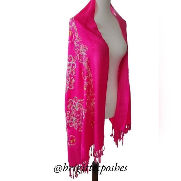 HANDMADE Embroidered Sequined Designed Pink Shawl - Picture 7 of 13